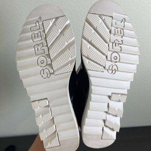 Sorel Harlow Women’s Ankle Boots 6 Black Patent Leather Side Zip Winter Shoes - Picture 8 of 9